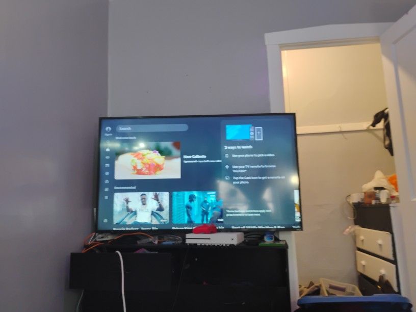 Sharp 60 In 4kuhd Tv