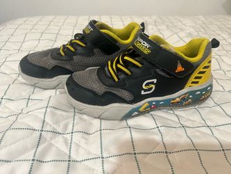 Boys sneakers