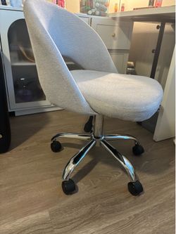 Desk chair
