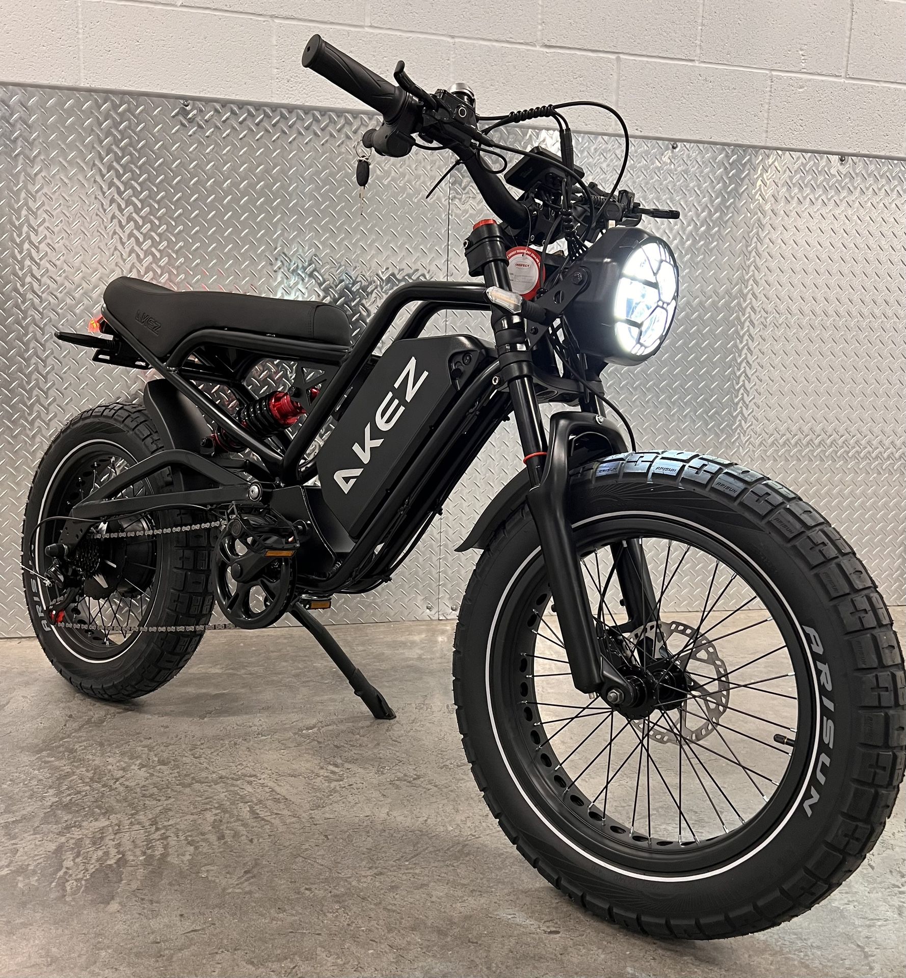 ✅ New - 52Volt/1500W/3000W Electric Dirt Bike Style E-Bike, 25ah Battery, 40mph