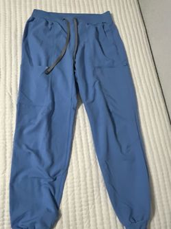 Fabletics scrubs