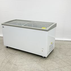 NSF 60 inches 14 cu ft Chest Glass door Freezer SD551S