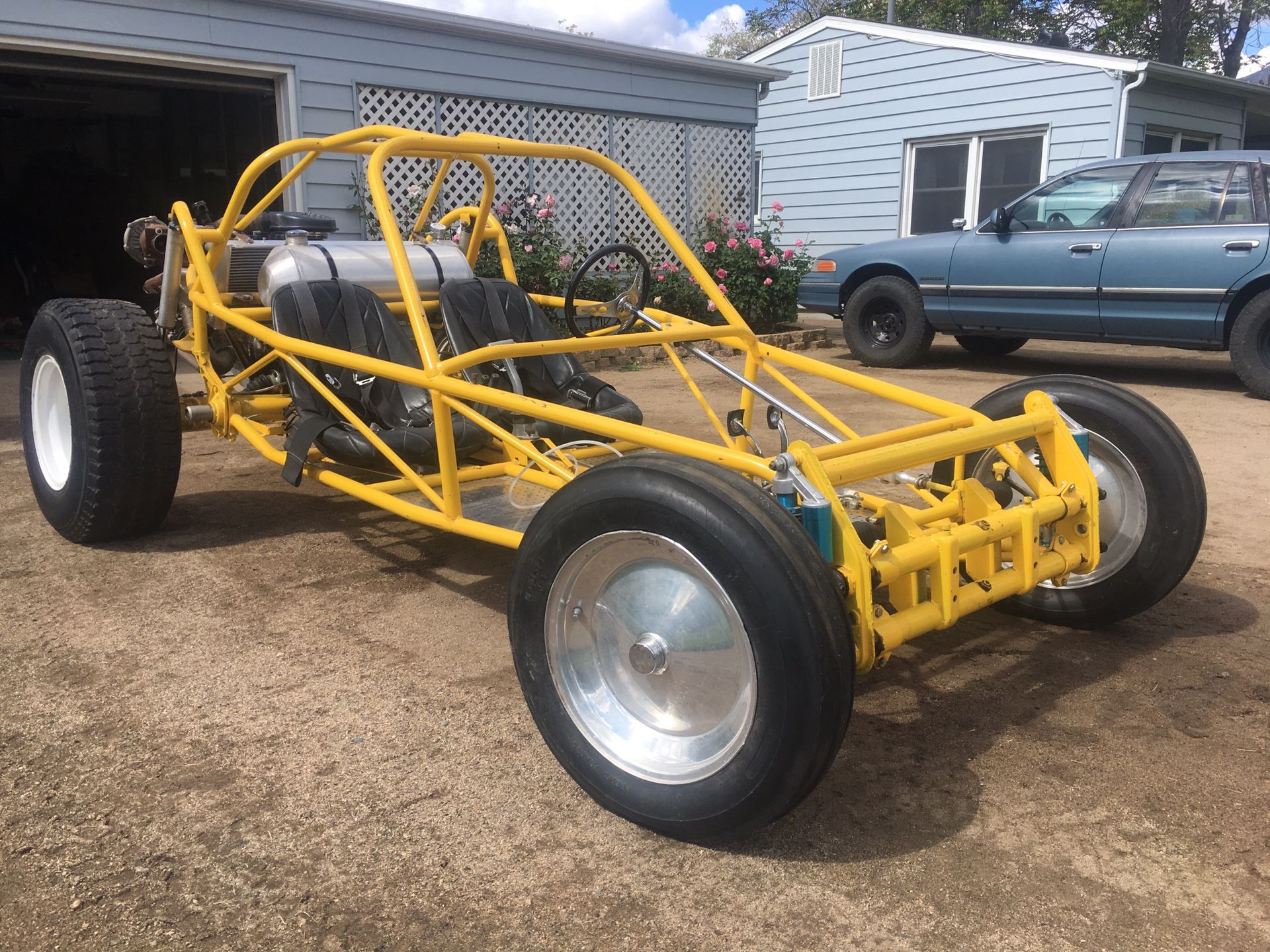 Toyota store dune buggy