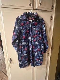 Women's Fleece Snowflake Print Sleep Shirt