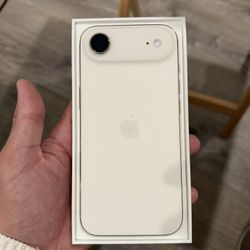 iPhone Air Gold