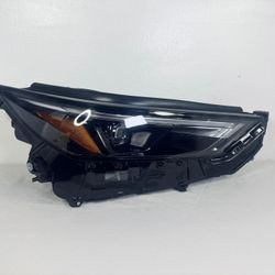 2024 - 2025 TOYOTA GRAND HIGHLANDER LED RH PASSENGER SIDE HEADLIGHT OEM