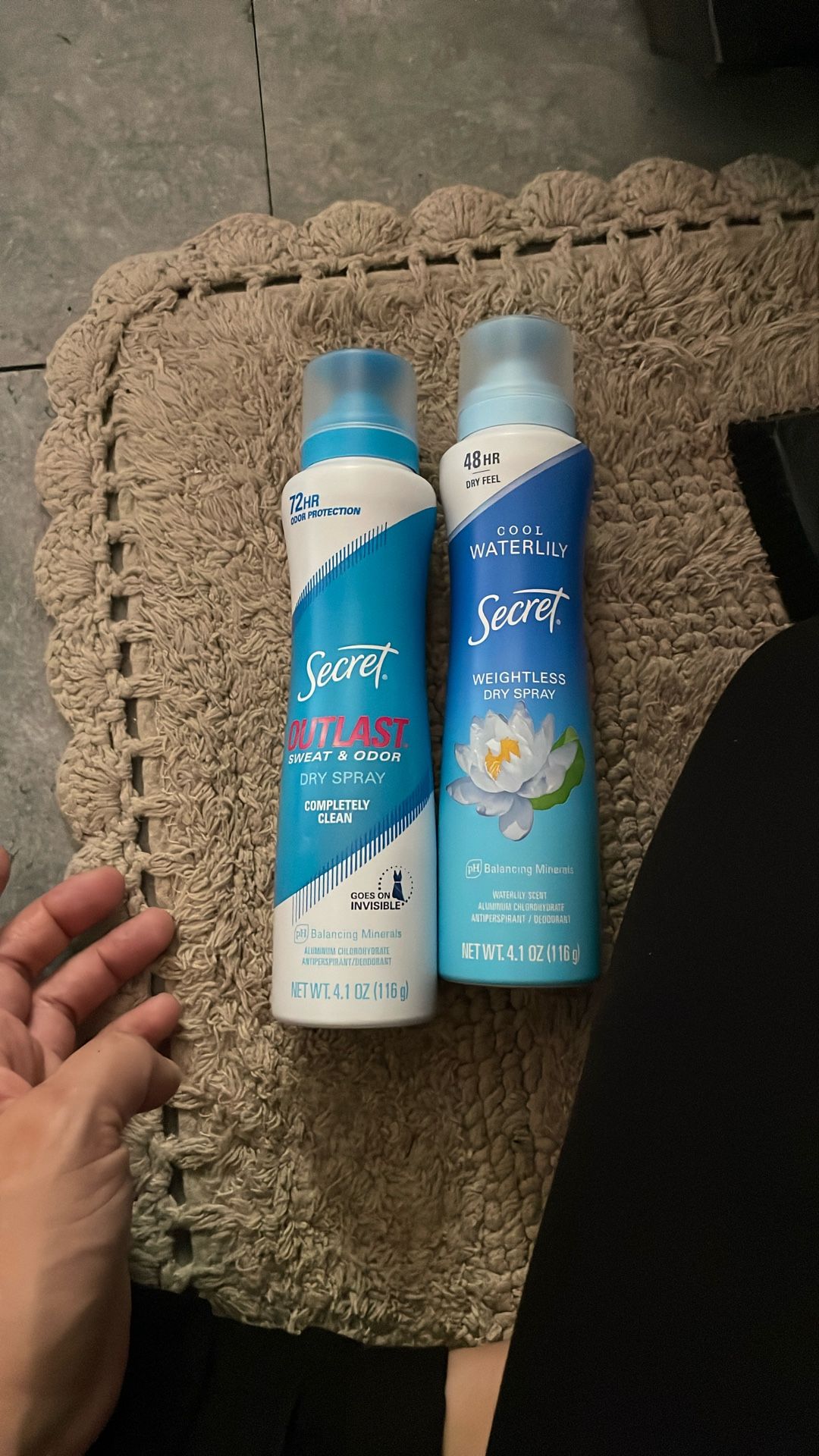 Secret dry spray deodorants