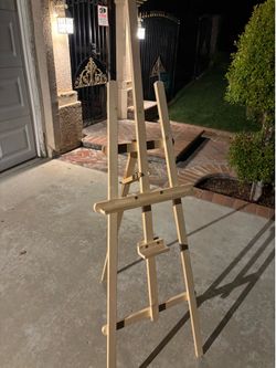 Wooden Easel