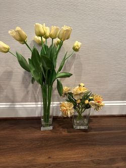 2 Faux Beautiful Floral Arrangements