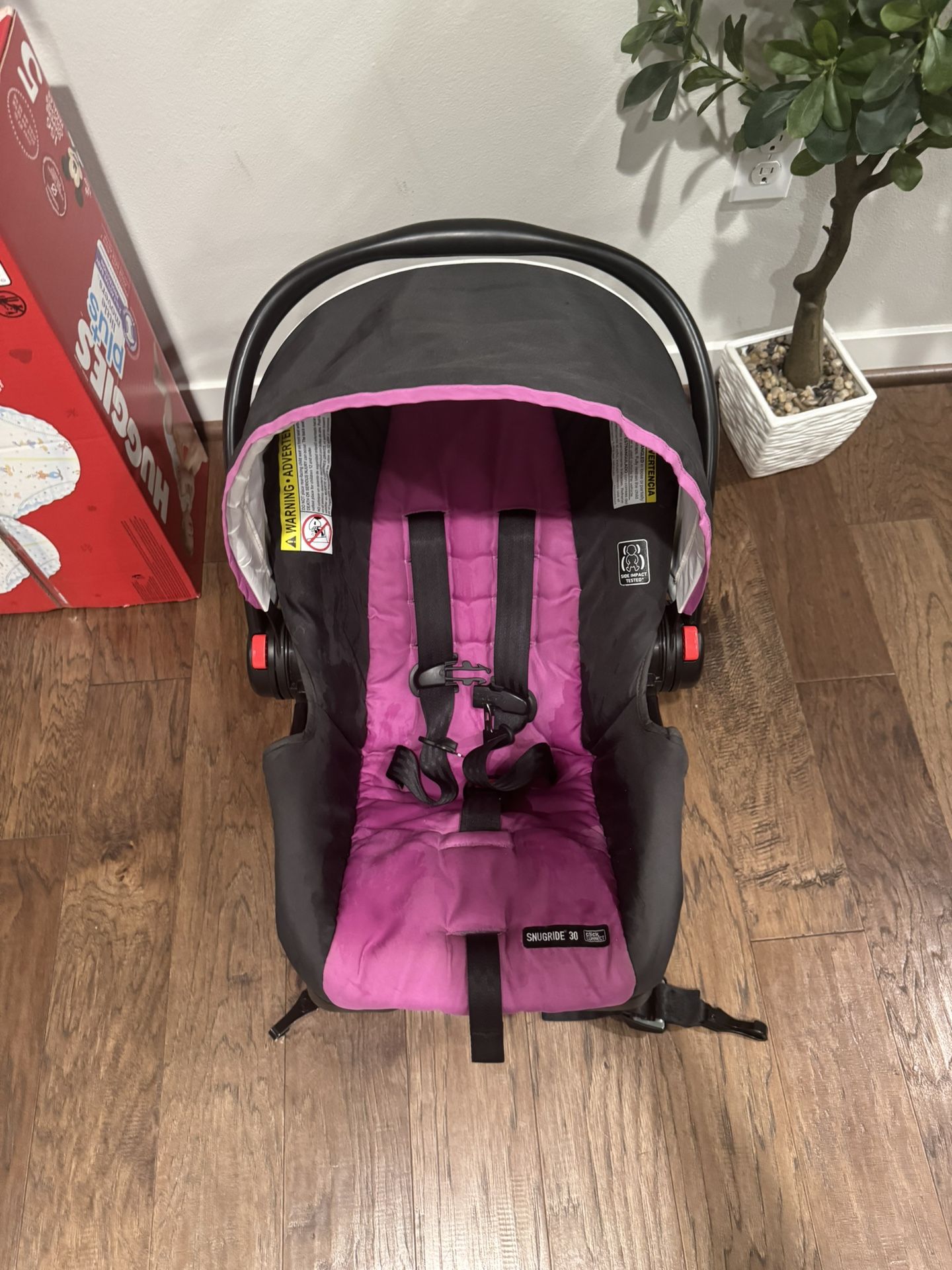 Graco Infant Car Seat