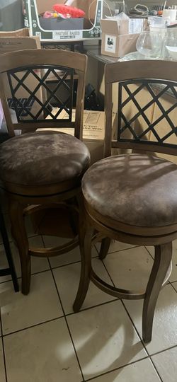 Set of 2 Swivel Bar Stools