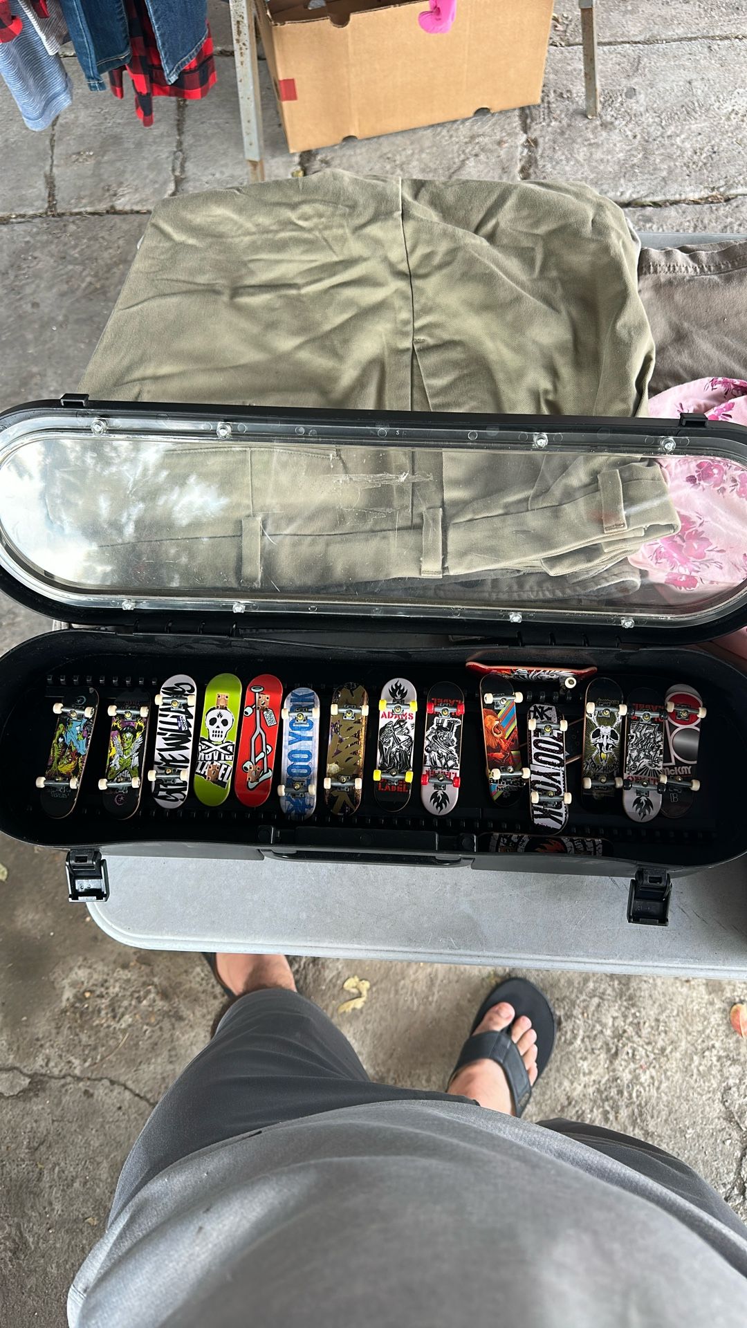 Tech Deck skateboards With A box 17pcs