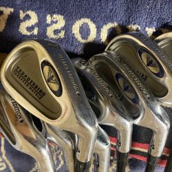 Thunderbird Select Irons Golf Club Set