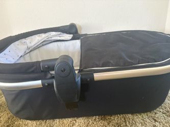 Mockingbird Bassinet