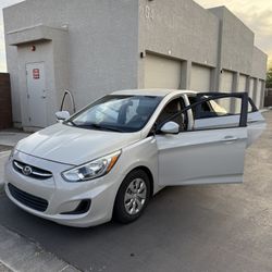 2016 Hyundai Accent