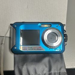 Dual Screen Waterproof Camera 