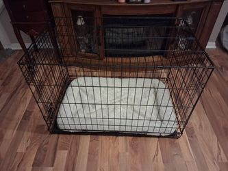 Large Black Wire Dog Crate with Mat