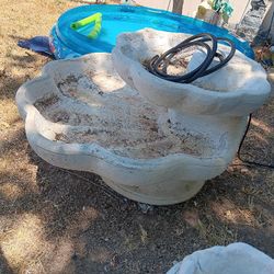 Heavy Fountain. 