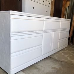 Long Dresser White 