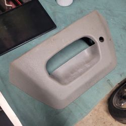 Tailgate Handle Cover 06 Chevy Avalanche