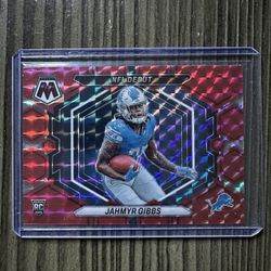 2023 Panini Mosaic NFL Debut Jahmyr Gibbs #ND-10 Red Mosaic Prizm (RC)