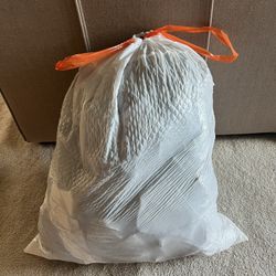 Full Bag of 25+ pieces of Xs/s clothes (brands in description)