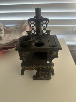 Antique Cast Iron Toy Stove