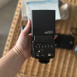 Canon SPEEDLITE 380EX Camera Flash