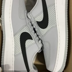 Men’s Nike Air Force Ones 