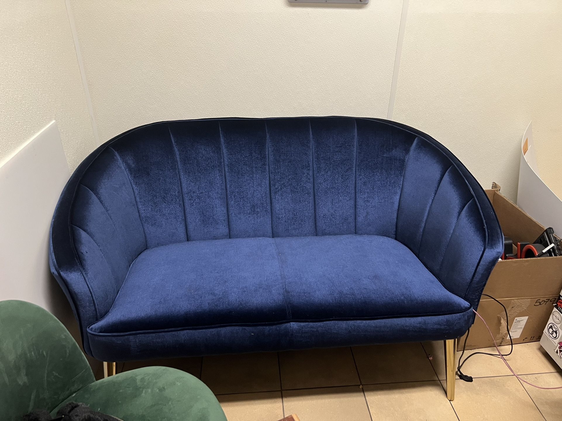 Loveseat Shell Couch 