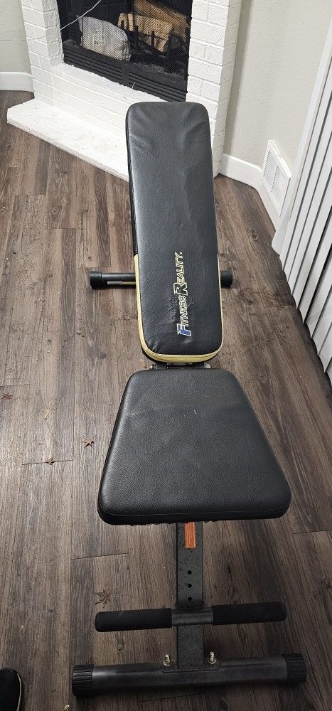 Adjustable Weight Bench β Fitness Reality πͺ
