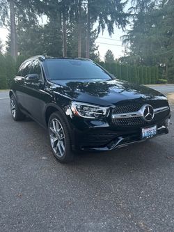 2021 Mercedes-Benz GLC 300