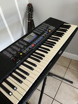 PSR-190 Yamaha Keyboard for Sale in Bradenton, FL - OfferUp