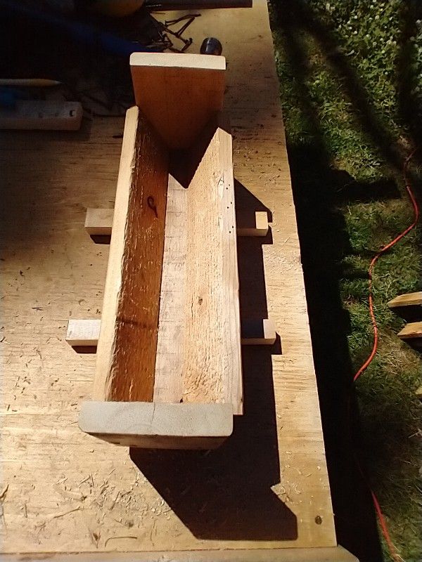 12" Chicken Trough, Very Convenient For Small Coops, Or And Newborn Chick's. 
