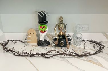 Halloween decor