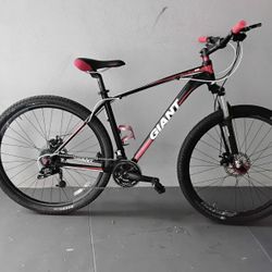 BICYCLE GIANT 21 SPEED SIZE 29 BRAND NEW 