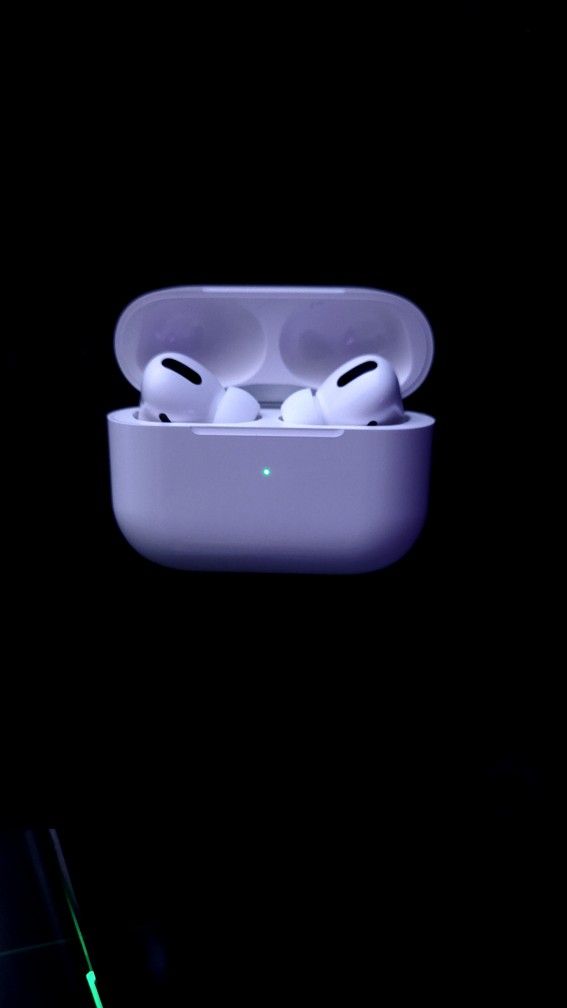 Airpod Pro 2's *GOOD AS NEW*