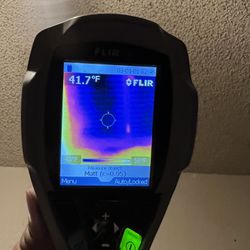 FLIR i3 Infrared Thermal Camera 