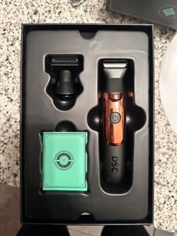 NEW Electric Razor & Electric Trimmer W/ 6 Guards, Dollar Shave Club Double Header Full Body Grooming !