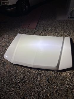 2004 Silverado Cateye hood 
