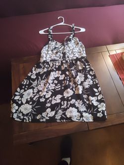 NWOT Xhiliration Dress