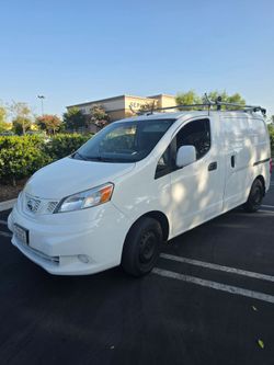 2017 Nissan NV