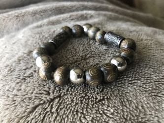 Wooden bead bracelet