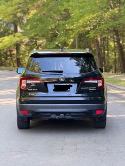 Honda Pilot Black Edition AWD SUV