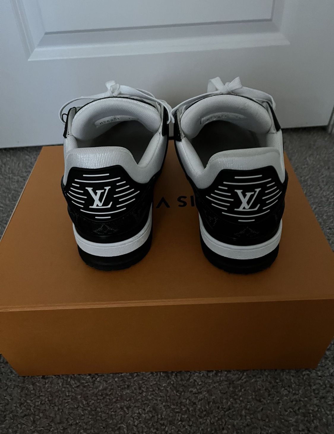 Louis Vuitton Trainer sneaker for Sale in Bowie, MD - OfferUp