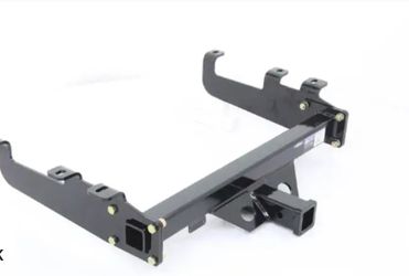 Putnam Heavy-Duty Trailer Hitch Receiver  - Class V - 2".  Part #25155. Capacity 10,000