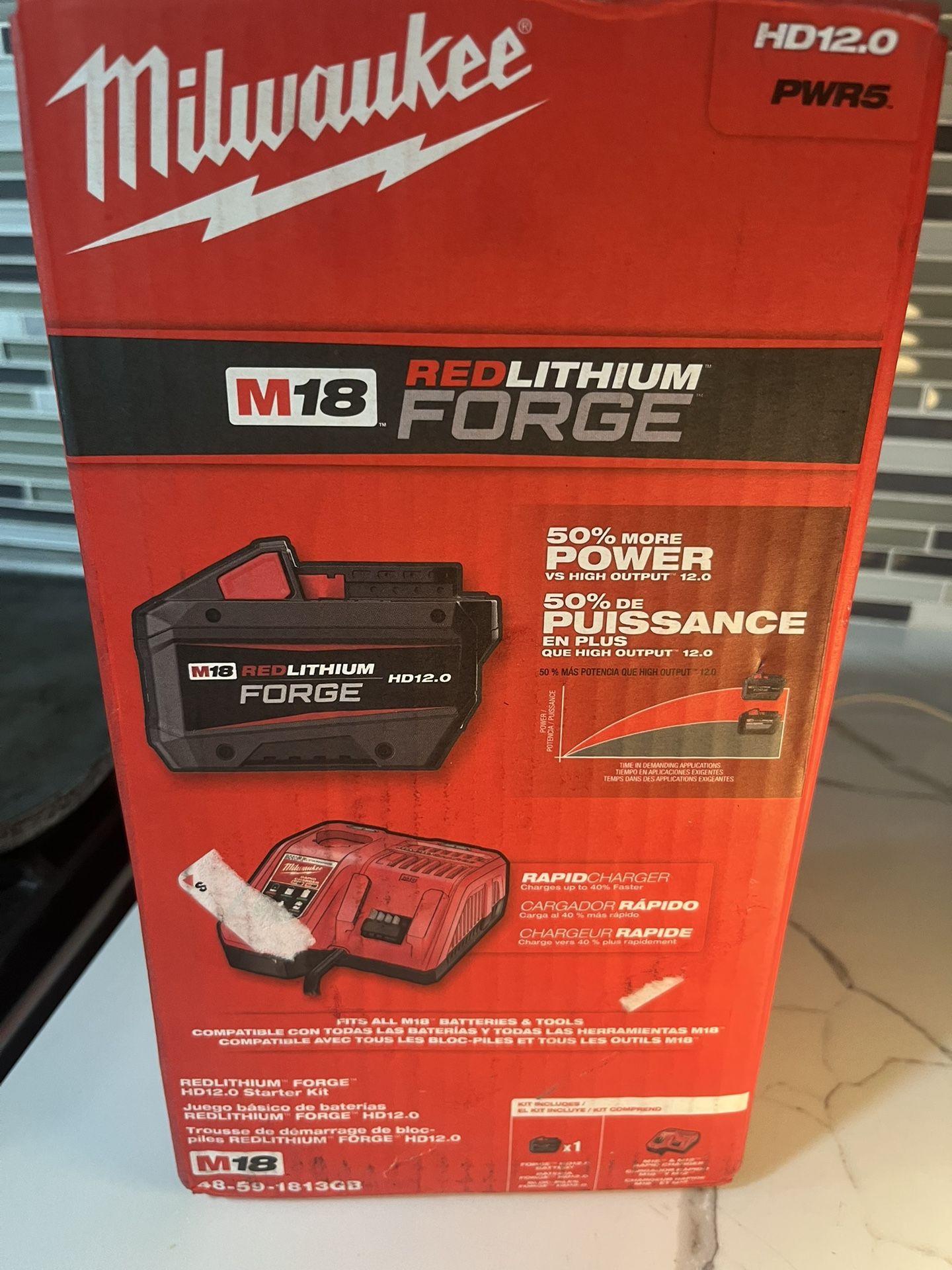 Milwaukee 18v Battery  Forge 12.0 And Fastcharguer  New 