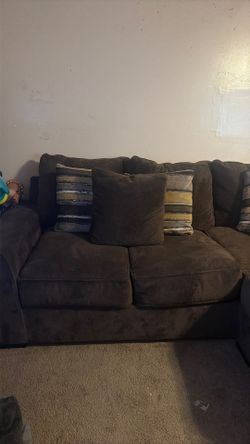 Sectional couches