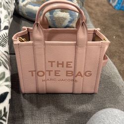 Marc Jacob’s Mini Ribbon Pink 