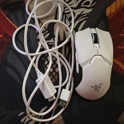 Razer Viper V2 Pro HyperSpeed Wireless Gaming Mouse